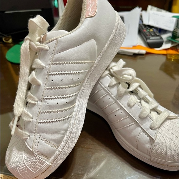 adidas Shoes - Adidas superstar white pink tenis shoes 4.5